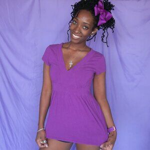 V-neck short sleeve blouse in purple